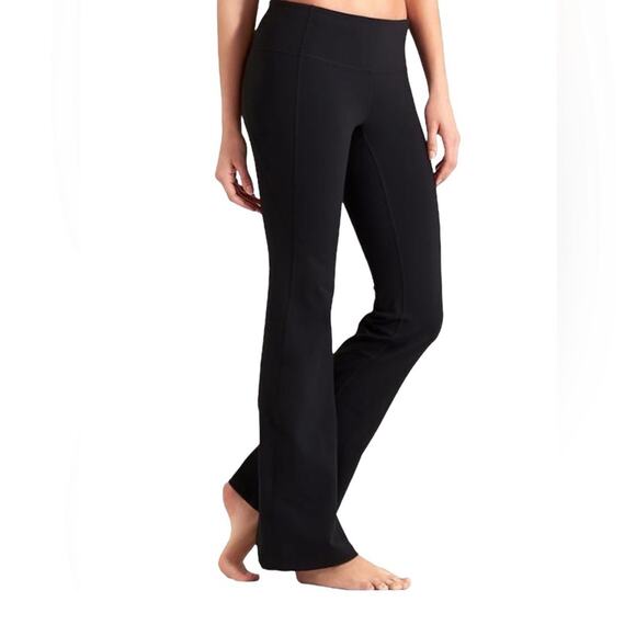 Athleta Revelation Flare Leg Yoga Pants BLACK Exercise Gym Lounge LARGE - Picture 1 of 12